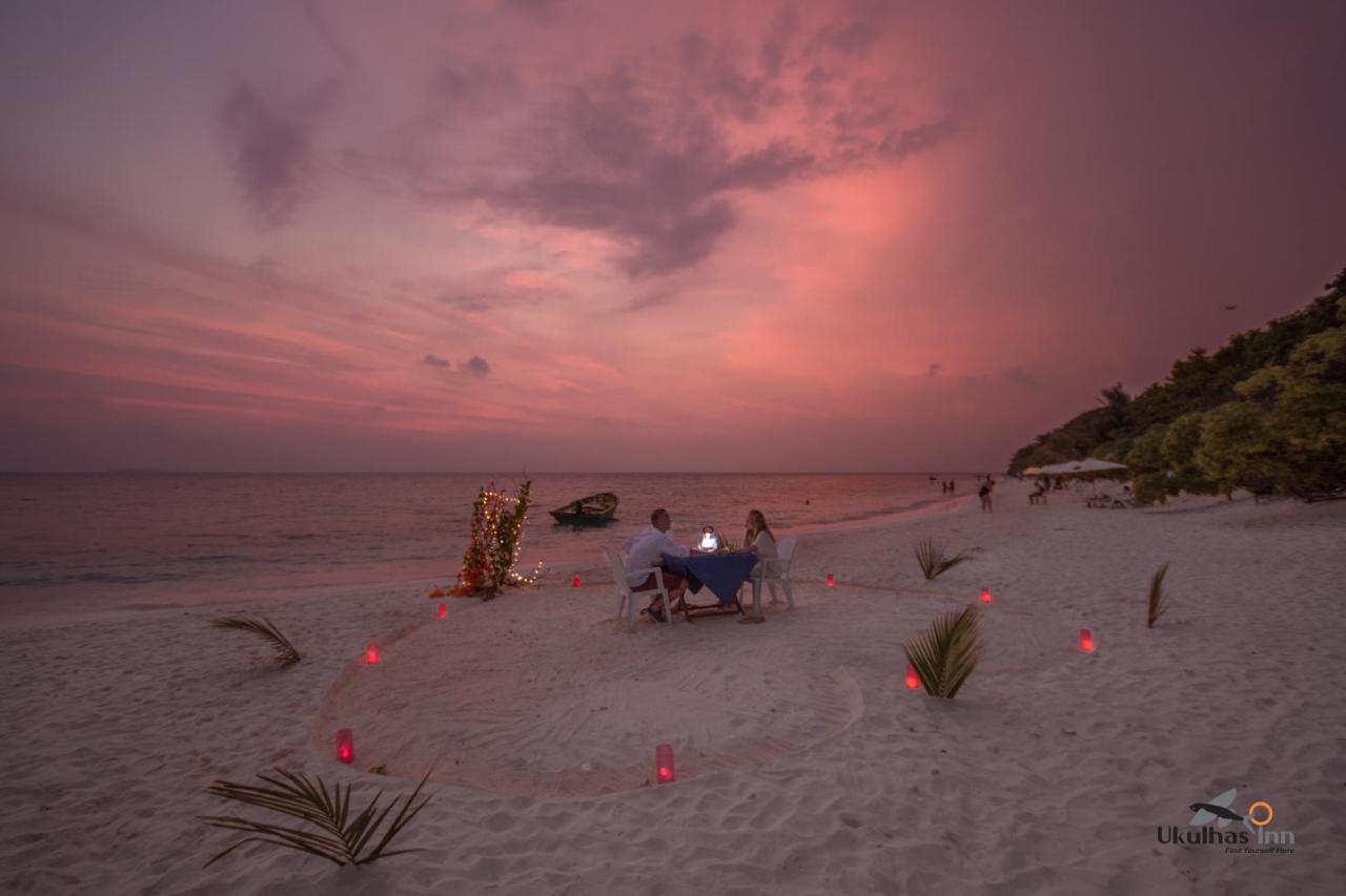 Starry Night At Ukulhas Hotel Екстериор снимка